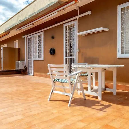 Apartment 168b - La Terrazza Sul Mare, Casa A 10 Minuti Da Spiaggia, Parcheggio Privato Gratis *