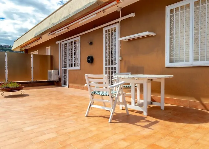 Appartamento 168b - La Terrazza Sul Mare, Casa A 10 Minuti Da Spiaggia, Parcheggio Privato Gratis *
